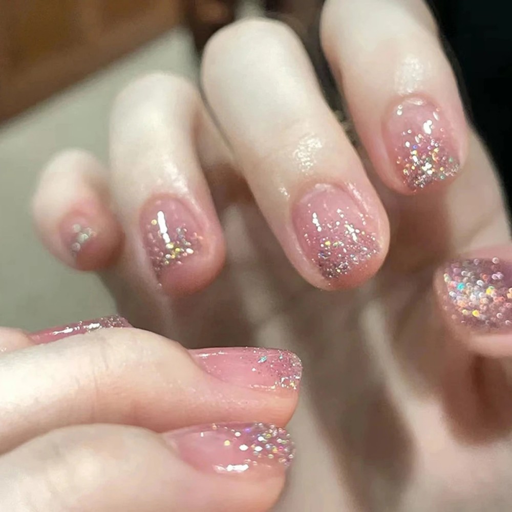 Nail Art Eye Cat - 24 faux ongles à presser, courts