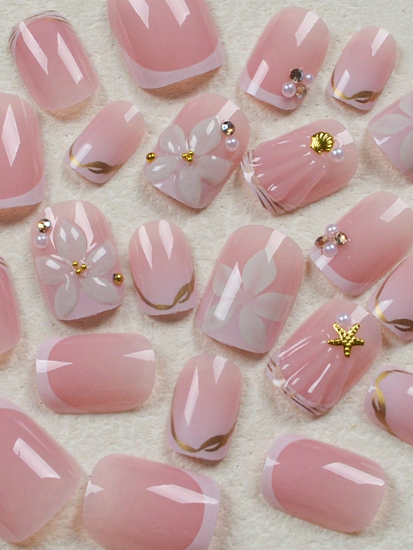 24 faux ongles carrés courts b - Nail Art Motif avis et prix