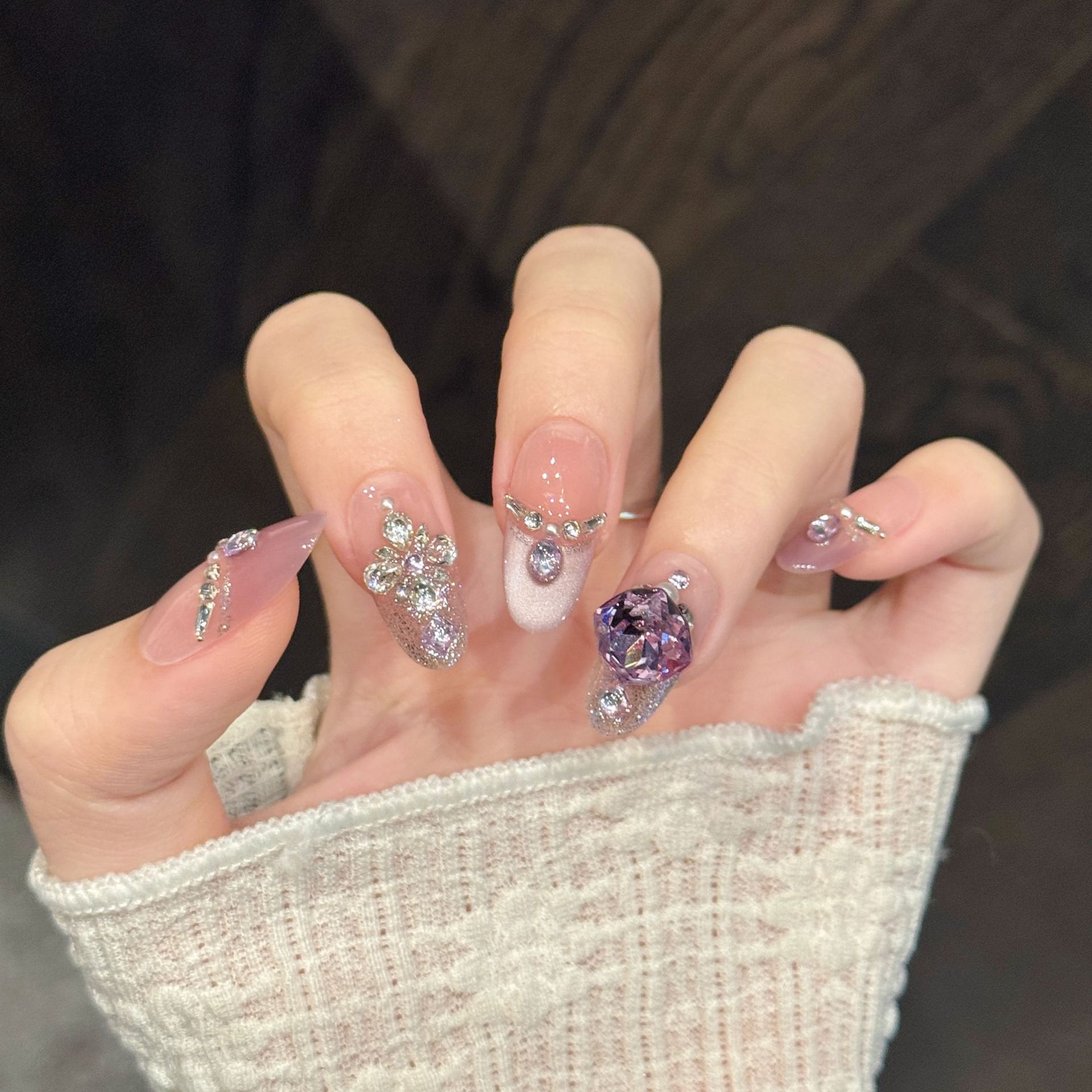 10 faux ongles en forme de cer - Nail Art Oval avis et prix