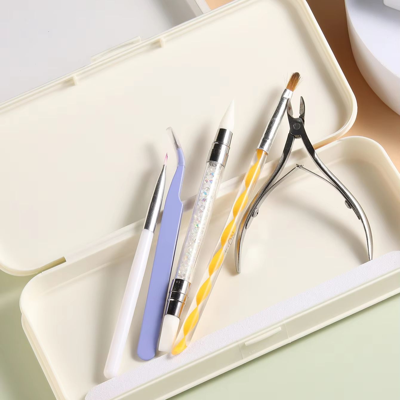 Boîte de rangement pour outils - Nail Fan Brush avis et prix