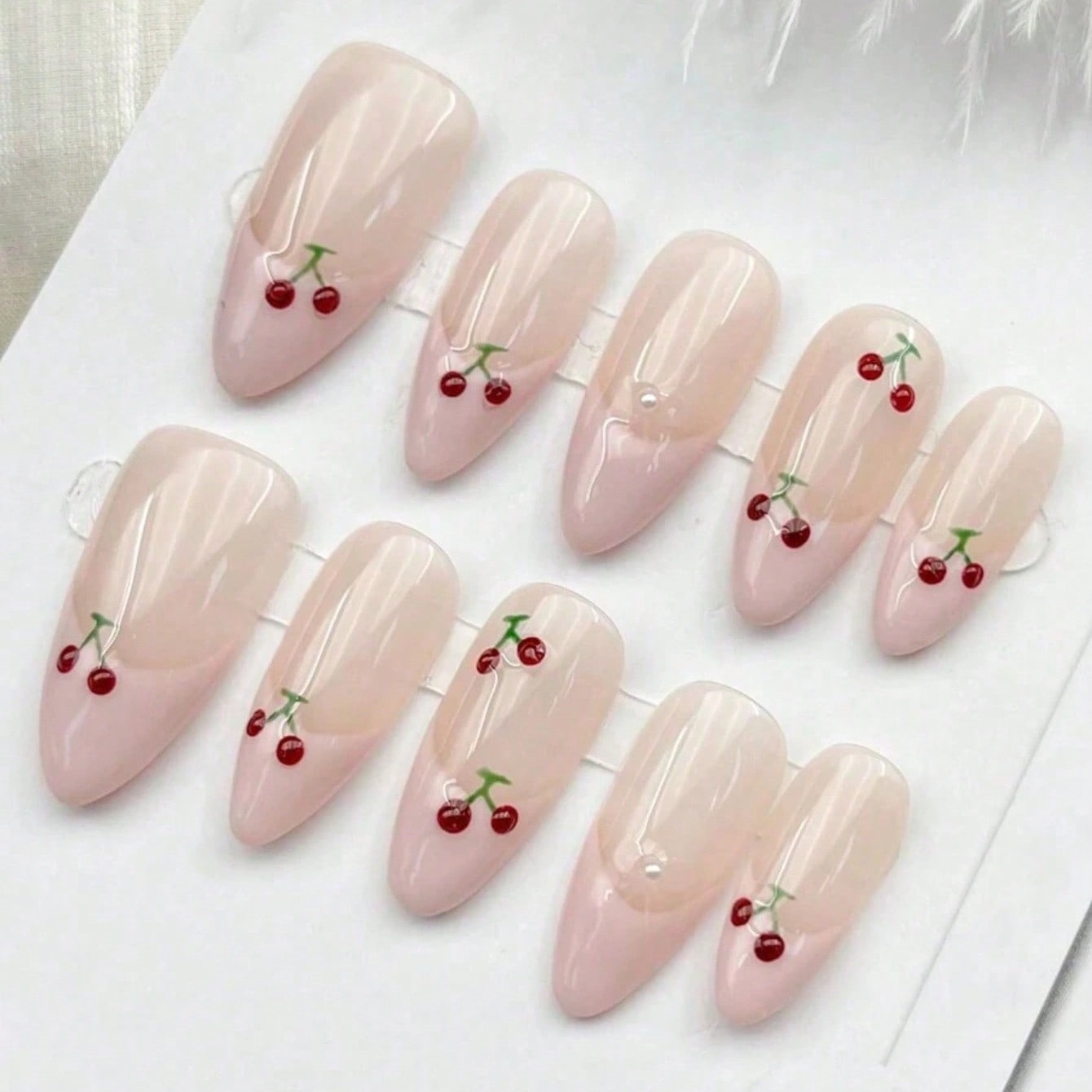 10 faux ongles en amande de ta - Nail Art Motif avis et prix