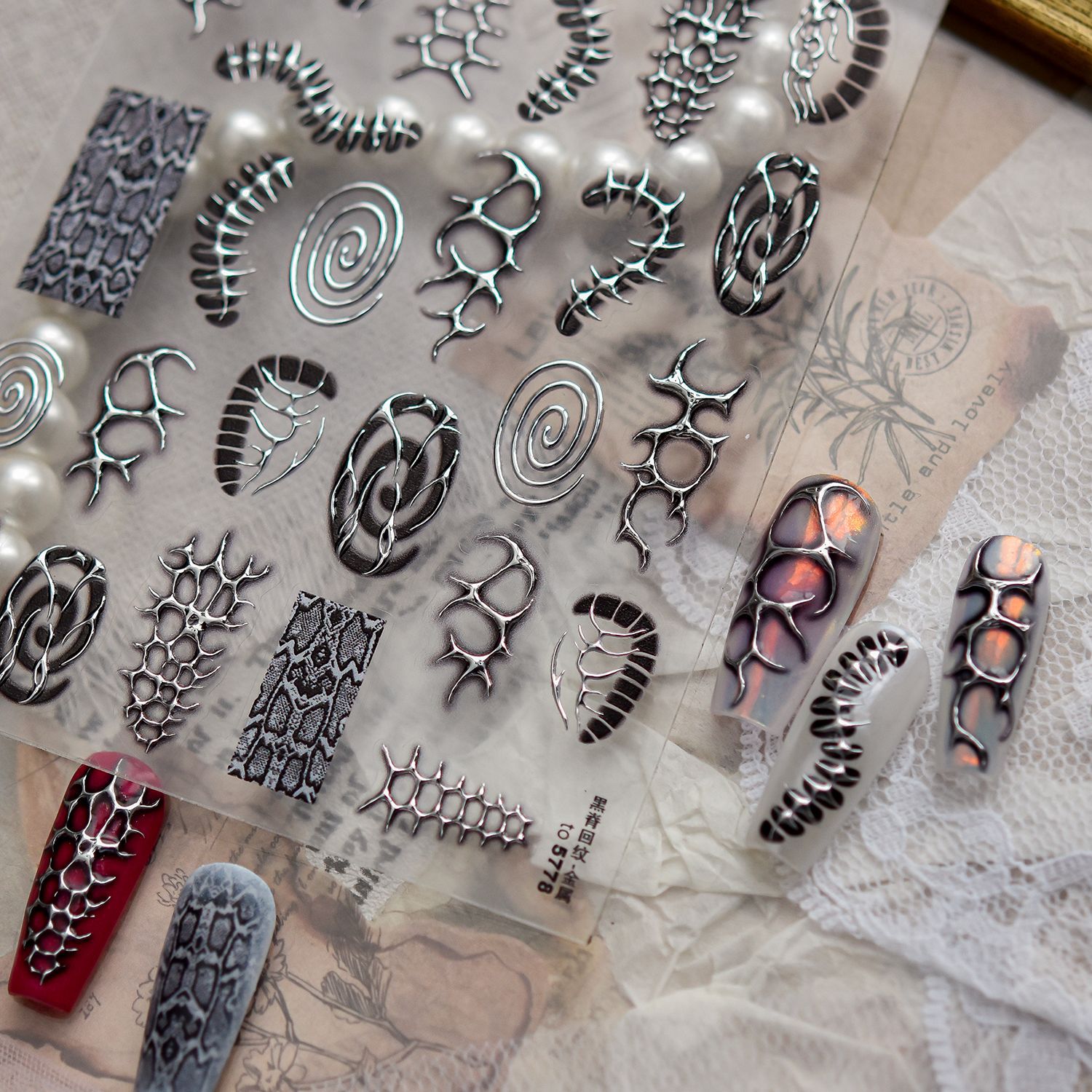 Autocollants pour ongles noirs - Nail Art Gothic avis et prix