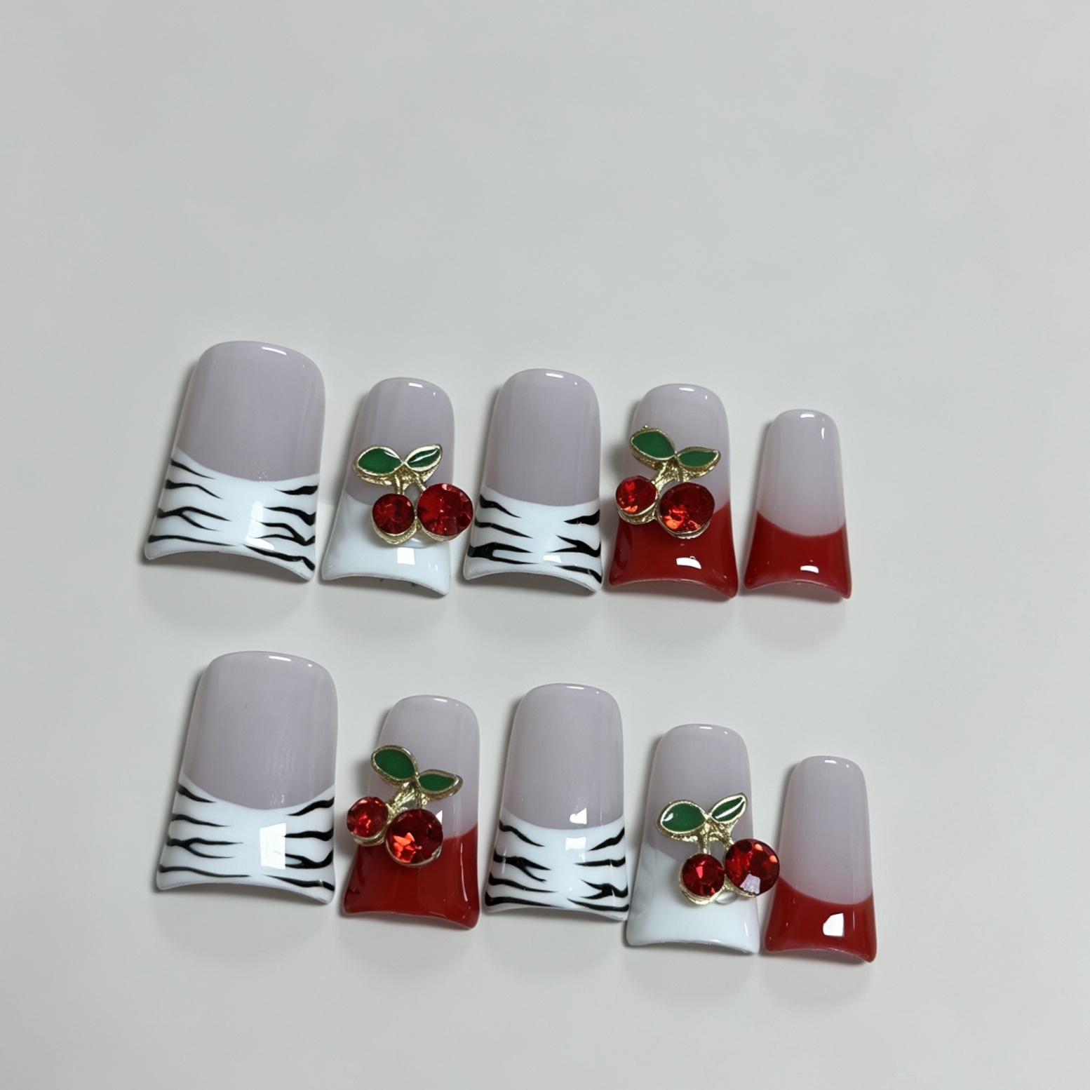 Faux ongles à presser français - Nail Art Motif avis et prix